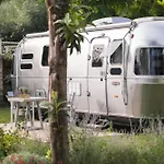 Camp & - La Caravella 프로치다