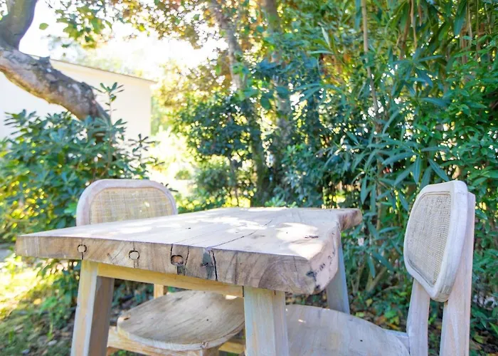 Camp & - La Caravella * 프로치다