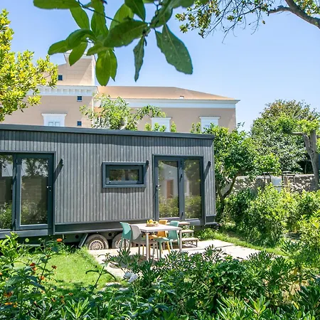 Camp & - La Caravella *