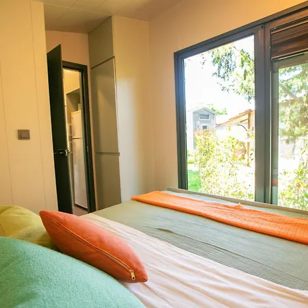 Camp & - La Caravella Campingplatz *