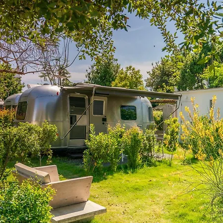 Camp & - La Caravella Campingplatz Procida